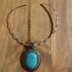Choker with costume turquoise pendant